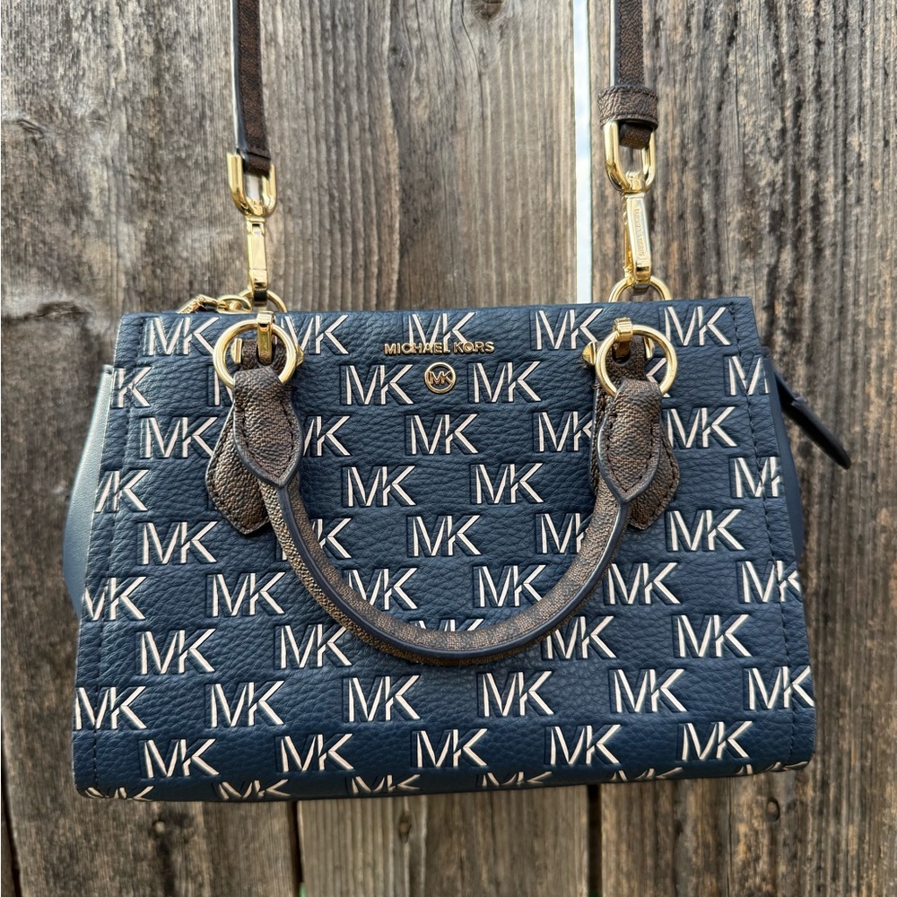 Michael Kors Marilyn Small Signature Logo Messenger Bag